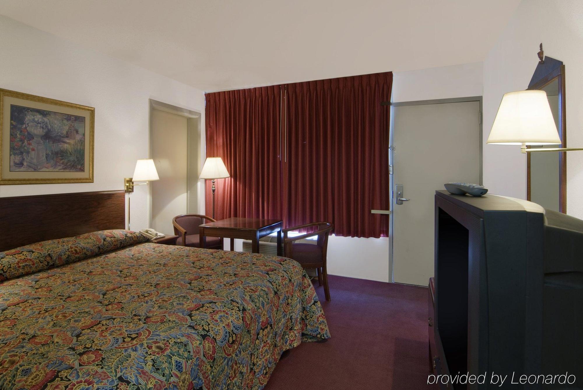 Americas Best Value Inn Searcy Pokoj fotografie
